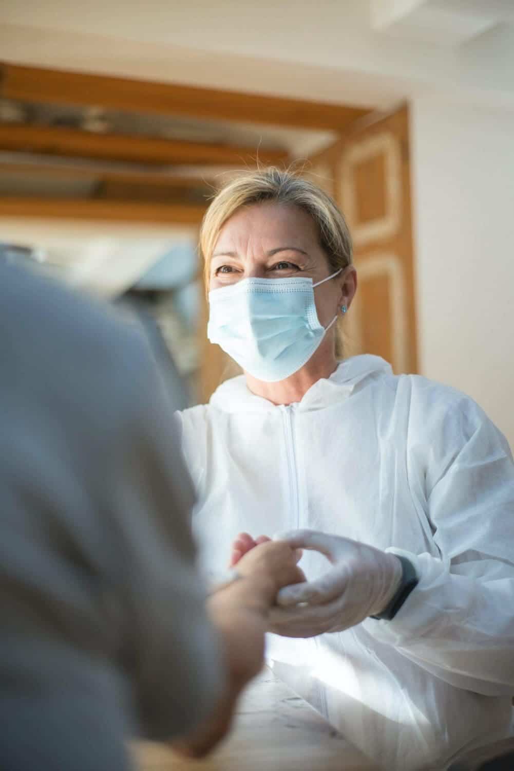 What is a home healt aide
